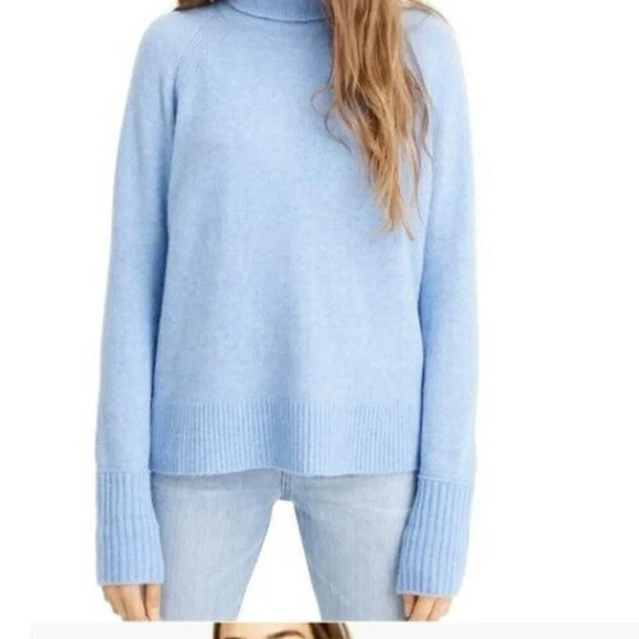J Crew Womens Turtleneck Sweater with Side Slits in Supersoft yarn Size XXS Blue - Picture 1 of 7